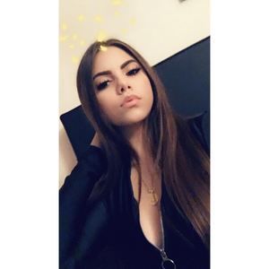 Meet your Posher, Natali